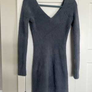 Abercrombie & Fitch Gray Fuzzy Ribbed V-Neck Long Sleeve Dress